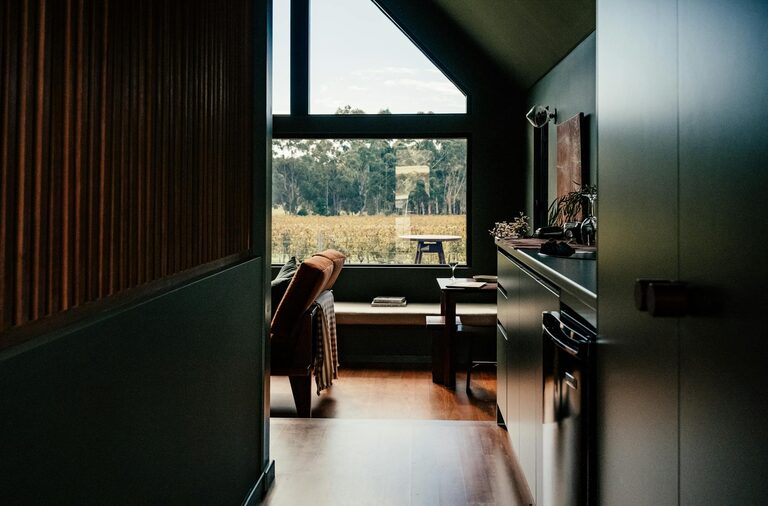 Brzi saveti kako osvetliti tamnu prostoriju